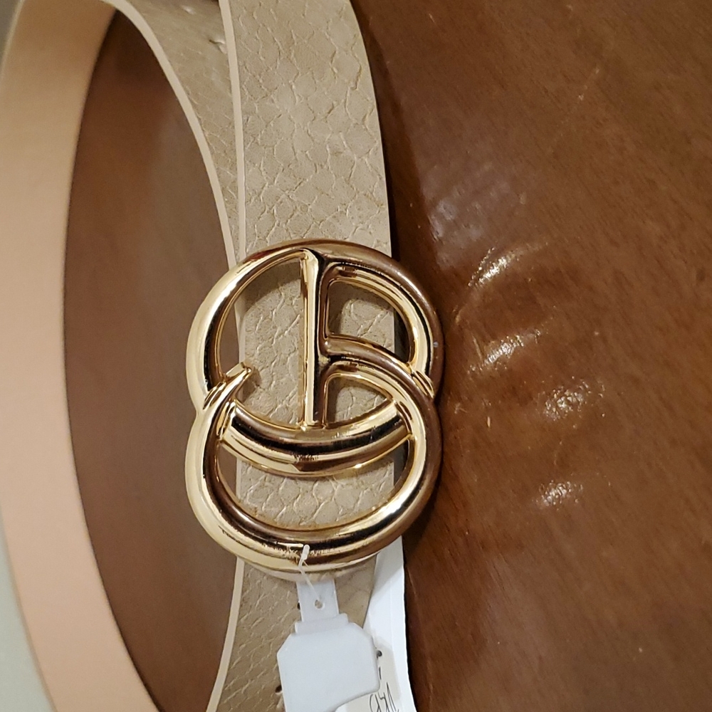 Ladies belt
